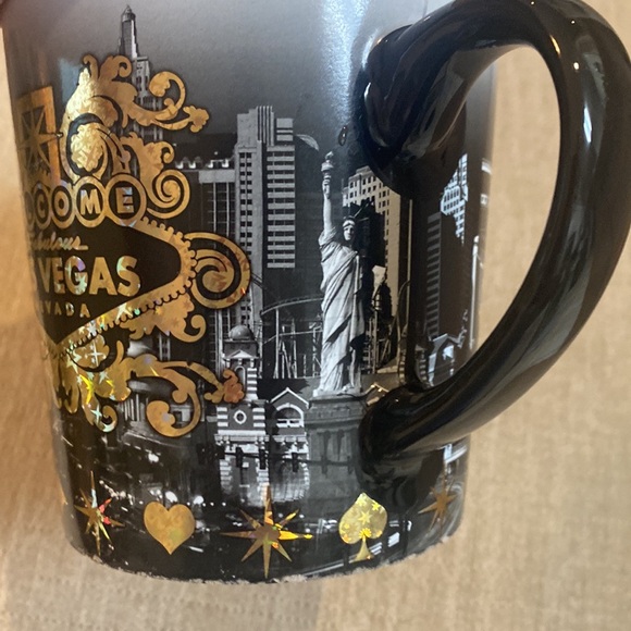 Las Vegas Beautiful Collector Black & Gold Large Coffee Mug LIKE NEW - Picture 2 of 14